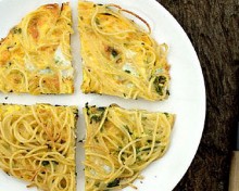 omelette spaghettis