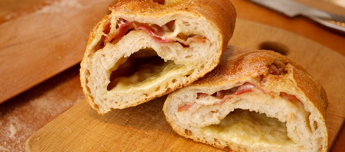 pains pancetta cheddar brunch