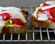 sandwich avocat fraise chevre